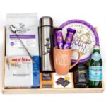 MOTHERING TREATS HAMPER